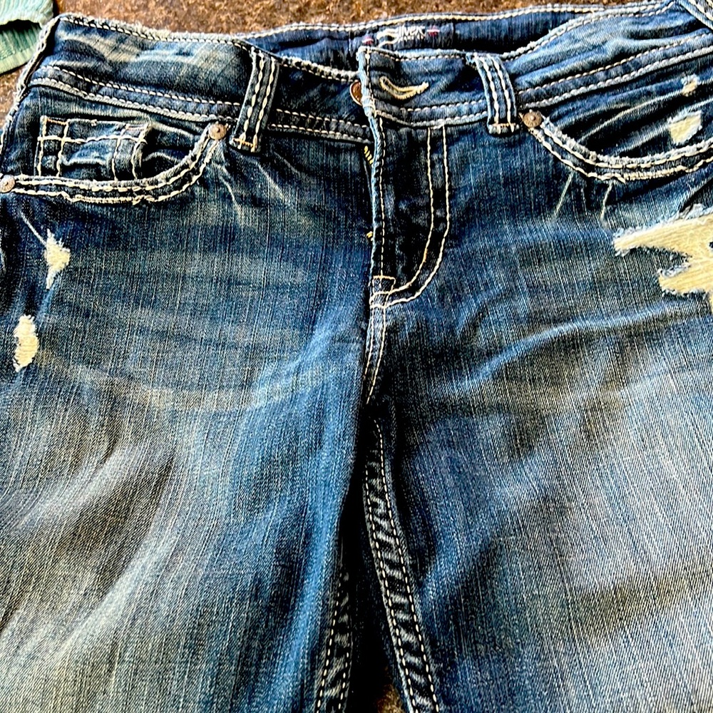 Silver jeans Capri.  Size 31/22.5.